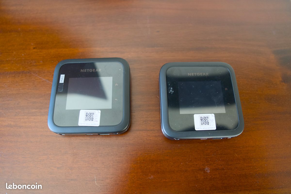 2 Routeurs 5G Netgear Nighthawk M6 Pro MR6450 – État neuf (image 3)