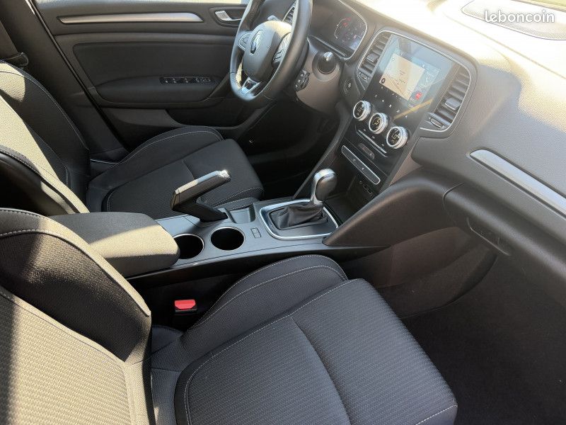 Renault MEGANE IV 1.5 BLUE DCI 115CH BUSINESS EDC (image 8)