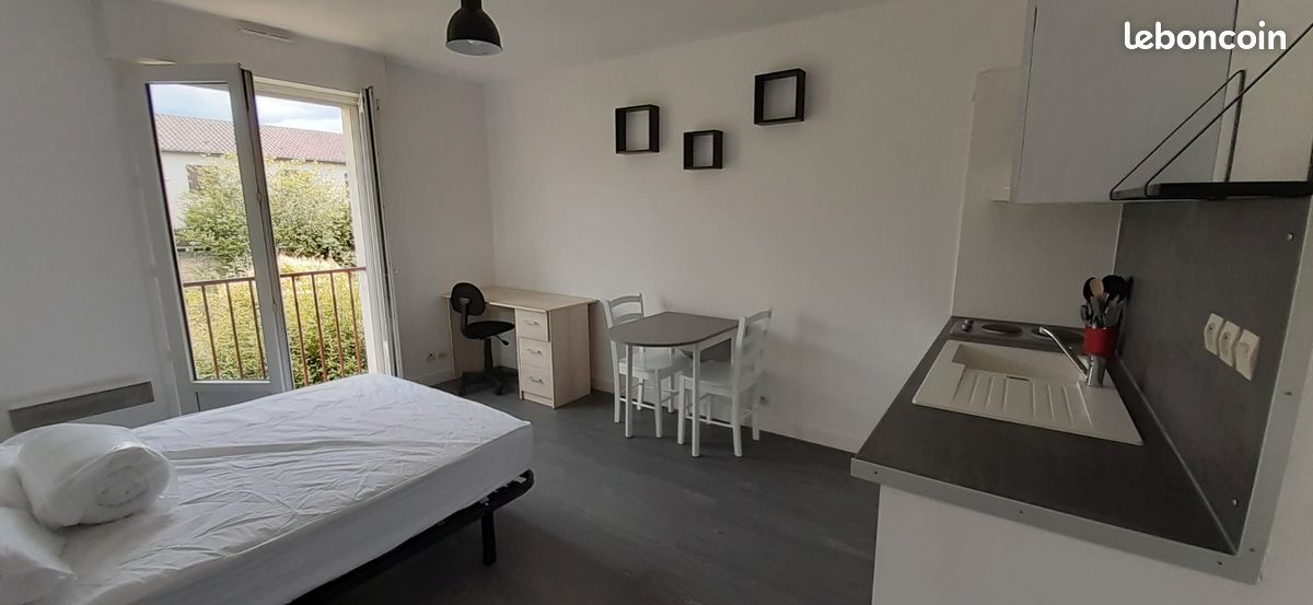 Appartement 1 pièce 21 m² · à Poitiers · 21 m² · 500 €/mois