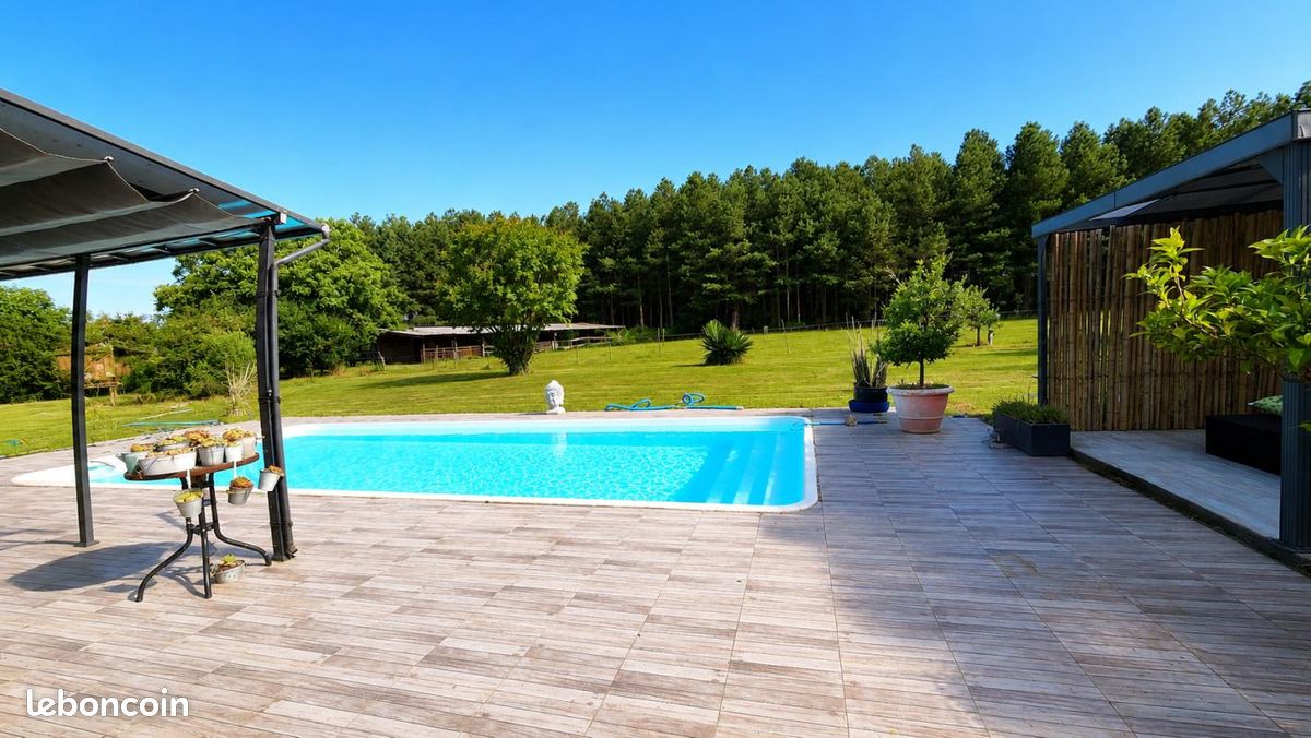 Maison 9 pièces 225 m² · à Souprosse · 225 m² · 397 000 €