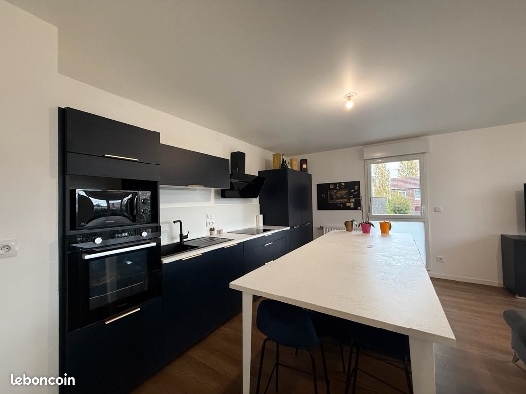 Appartement 3 pièces 71 m² · à Bihorel · 71 m² · 252 000 €