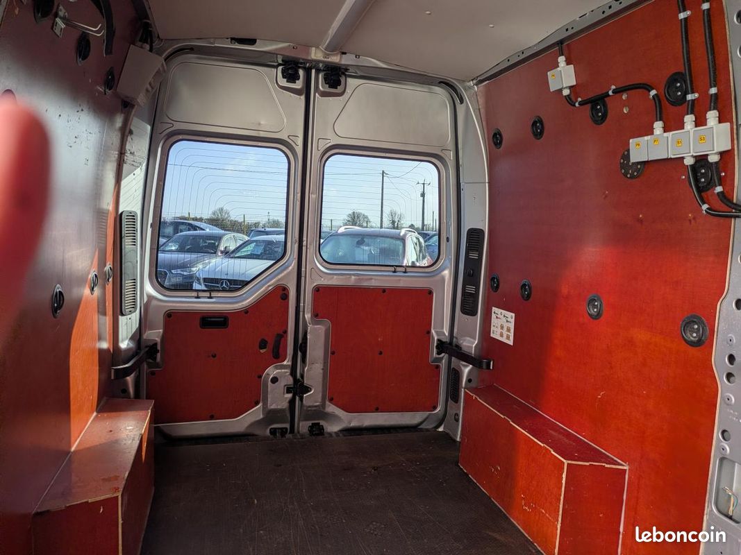 Renault master iii l2h2 2.3 dci 145ch bvm6 (image 5)