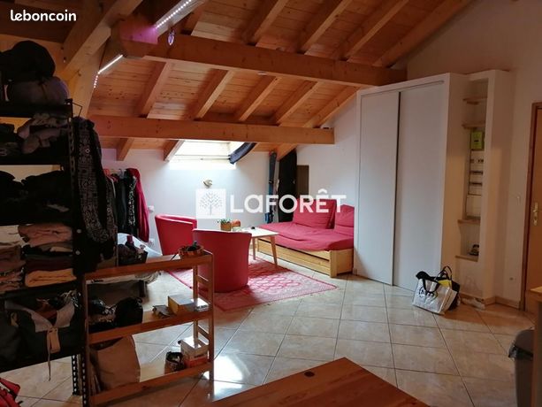 Studio 1 pièce 35 m²