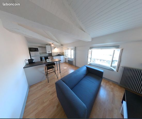 Hyper Centre Niort, T2 meublé de 45m²