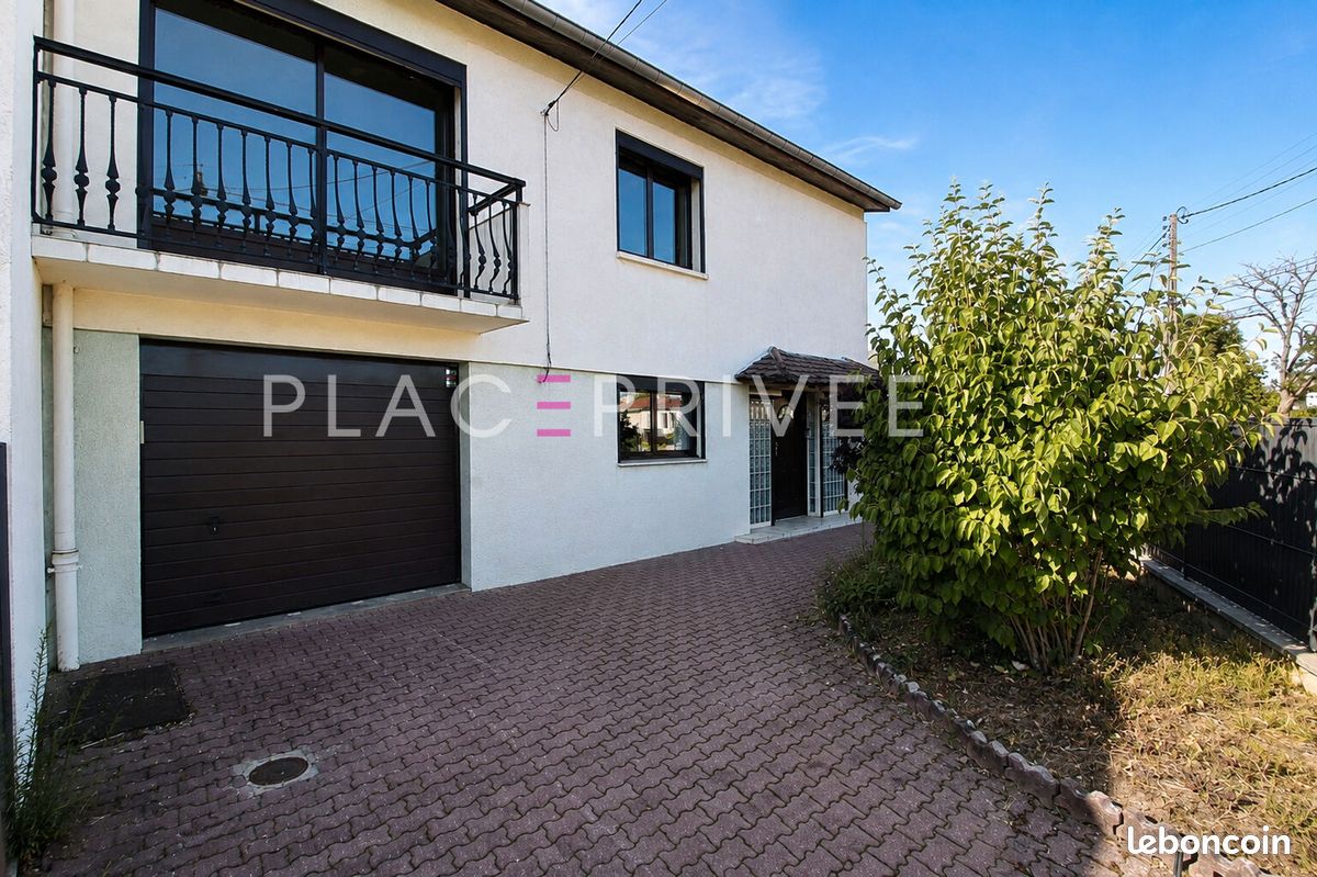 Maison 6 pièces 123 m² · à Seichamps · 123 m² · 250 000 €