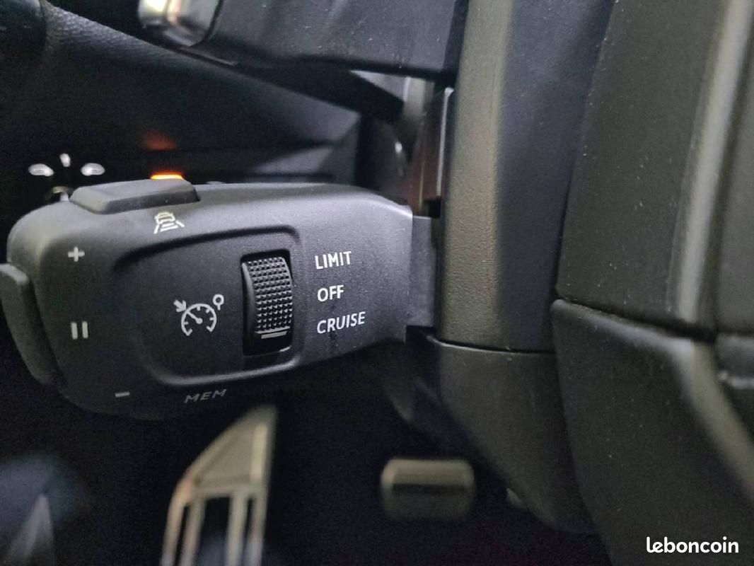DS 7 Crossback Hybride E-Tense 300 EAT8 4x4 - Rivoli (image 30)