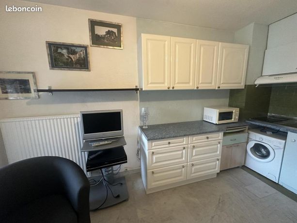 Studio 1 pièce 18 m²