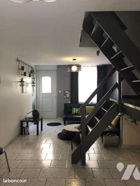 Maison 4 pièces 85 m² · à Saint-Amand-les-Eaux · 85 m² · 710 €/mois