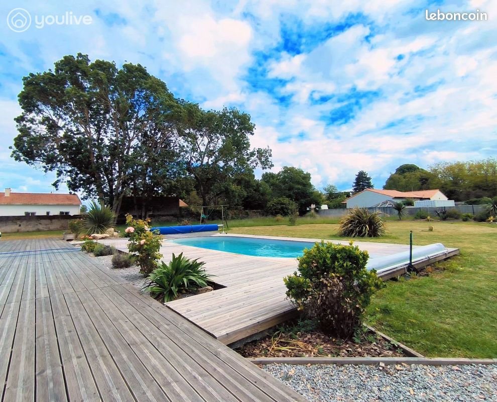 Maison 5 pièces 160 m² · à Bouin · 160 m² · 480 000 €