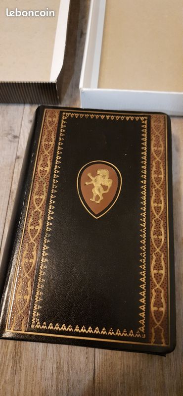 Répertoire téléphonique vintage pliable simili cuir luxe (image 1)