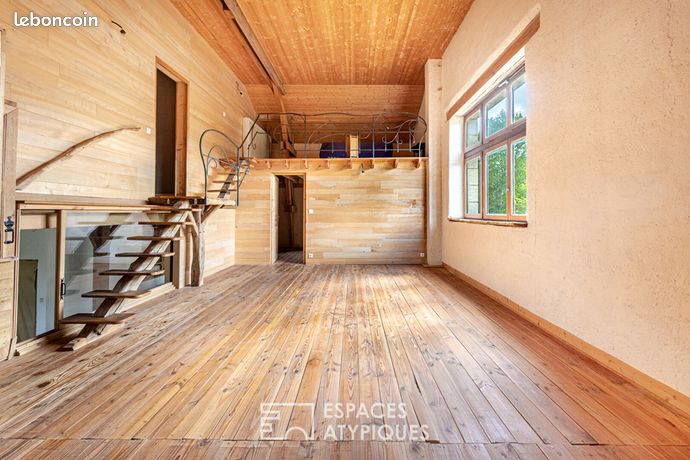 Maison 7 pièces 275 m²
