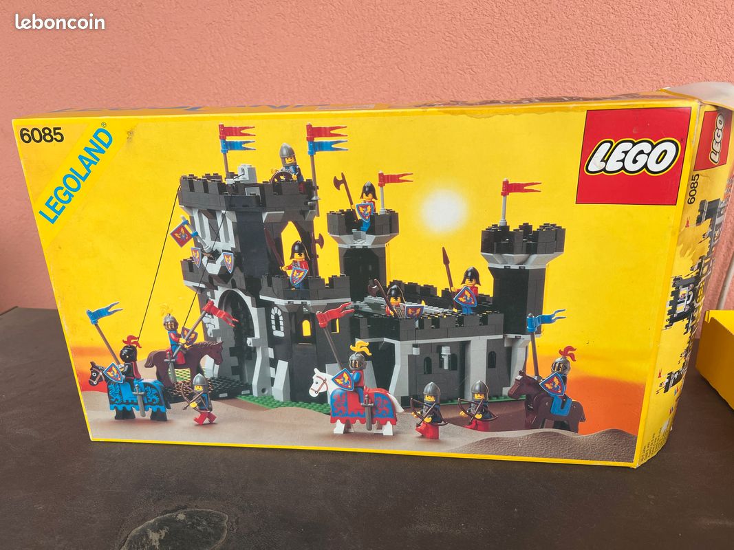Lego - 6085 - Chateau du Monarque Noir - Black Monarch's Castle (image 9)