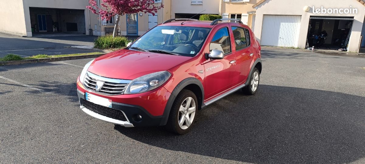 Dacia Sandero Stepway 1.5 DCI 90cv (image 1)