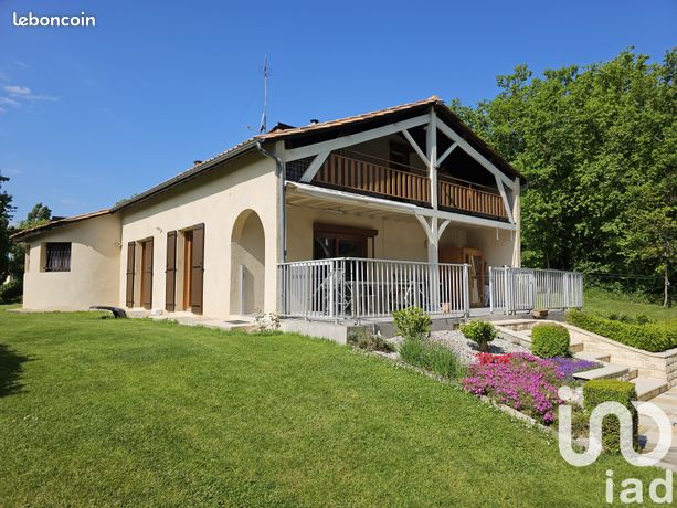 Maison 5 pièces 220 m²