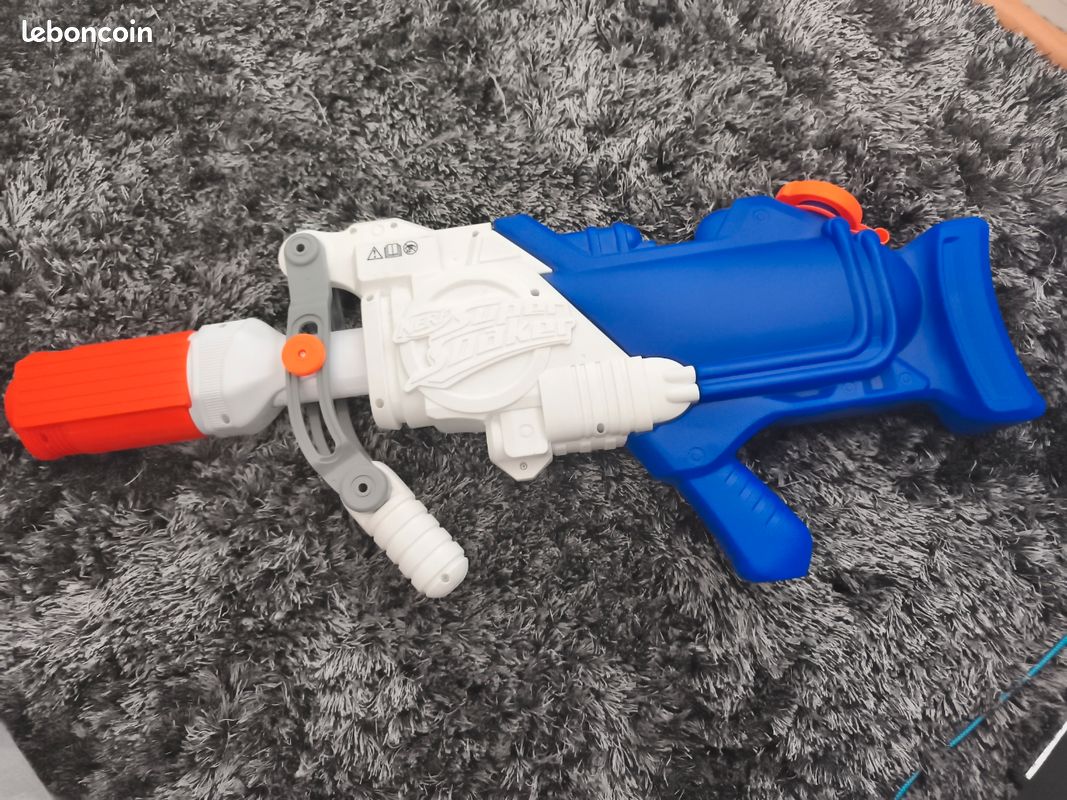 Nerf à eau Super Soaker (image 2)