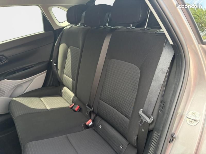 Hyundai i20 1.0 T-GDi 100ch Hybrid Intuitive (image 12)