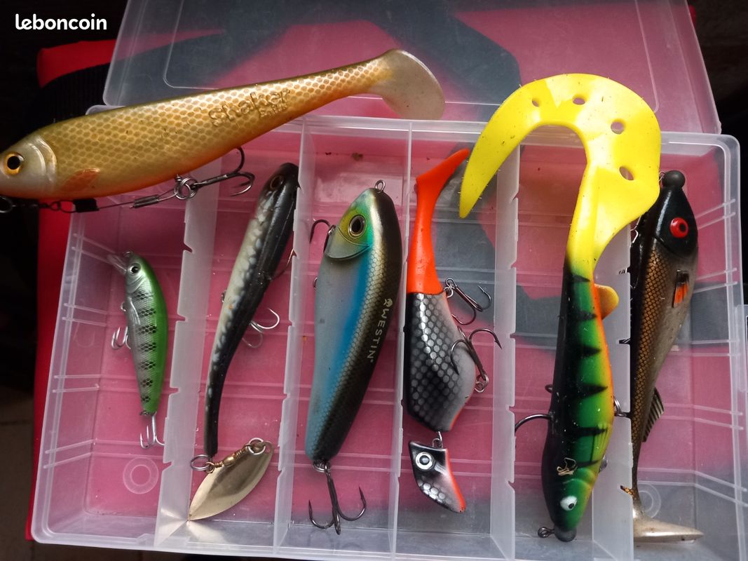 Boîte lot leurre peche - Sport & Plein air