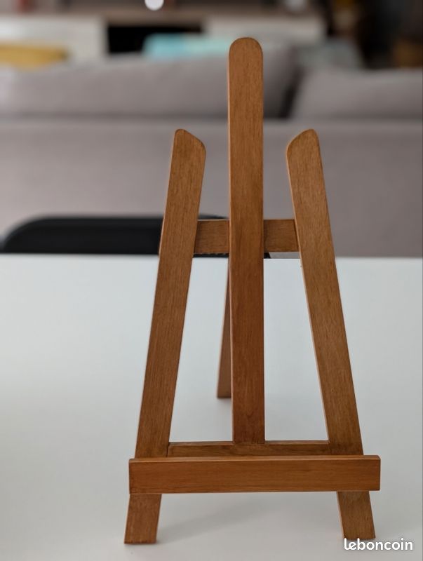 Chevalet en bois idéal pour mettre en valeur un tableau (image 1)