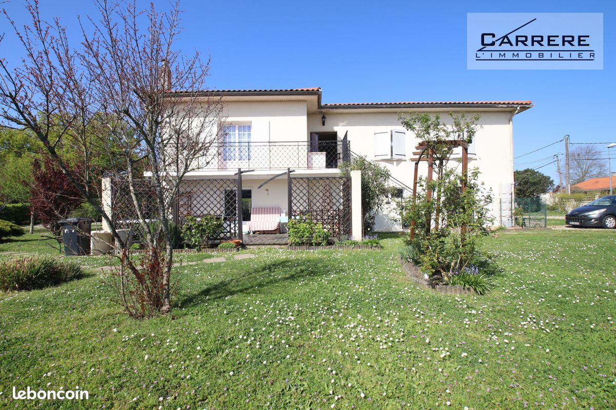 Maison 9 pièces 223 m² · à Lormont · 223 m² · 360 000 €