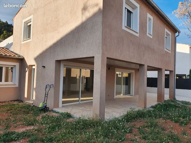 Loue Villa