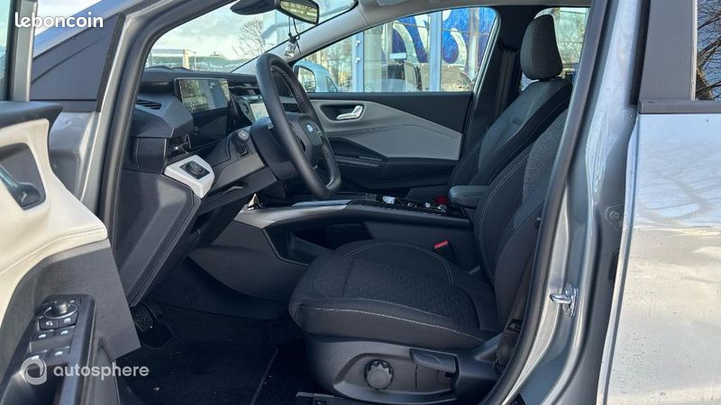 Ford Puma Gen-E 168ch Standard Range 43 kWh (image 12)