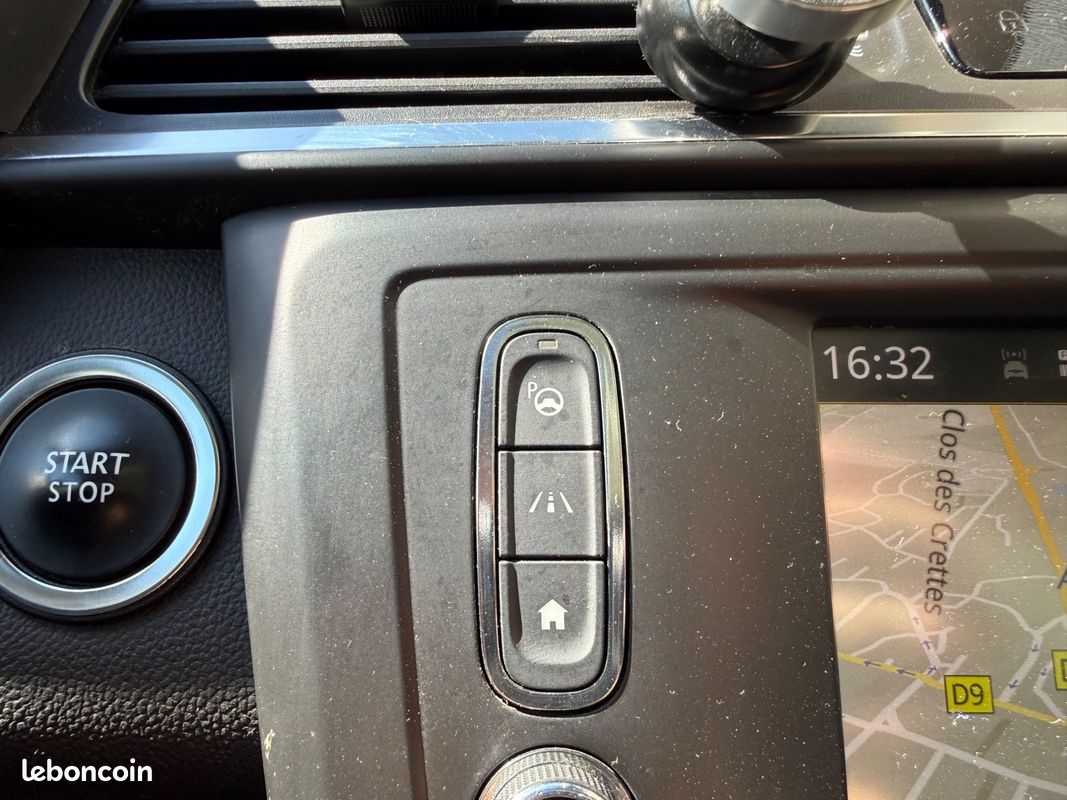 RENAULT KADJAR 1.2 TCE 130ch ENERGY INTENS BVA - TOIT PANORAMIQUE - SUIVI COMPLET - CAMERA - CARPLAY (image 25)