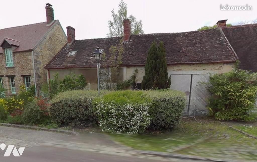 Maison 4 pièces 95 m² · à La Celle-les-Bordes · 95 m² · 120 000 €