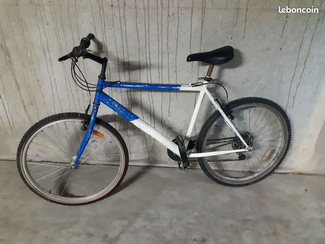 VTT Homme Décathlon Rockrider 26 pouces Vélos