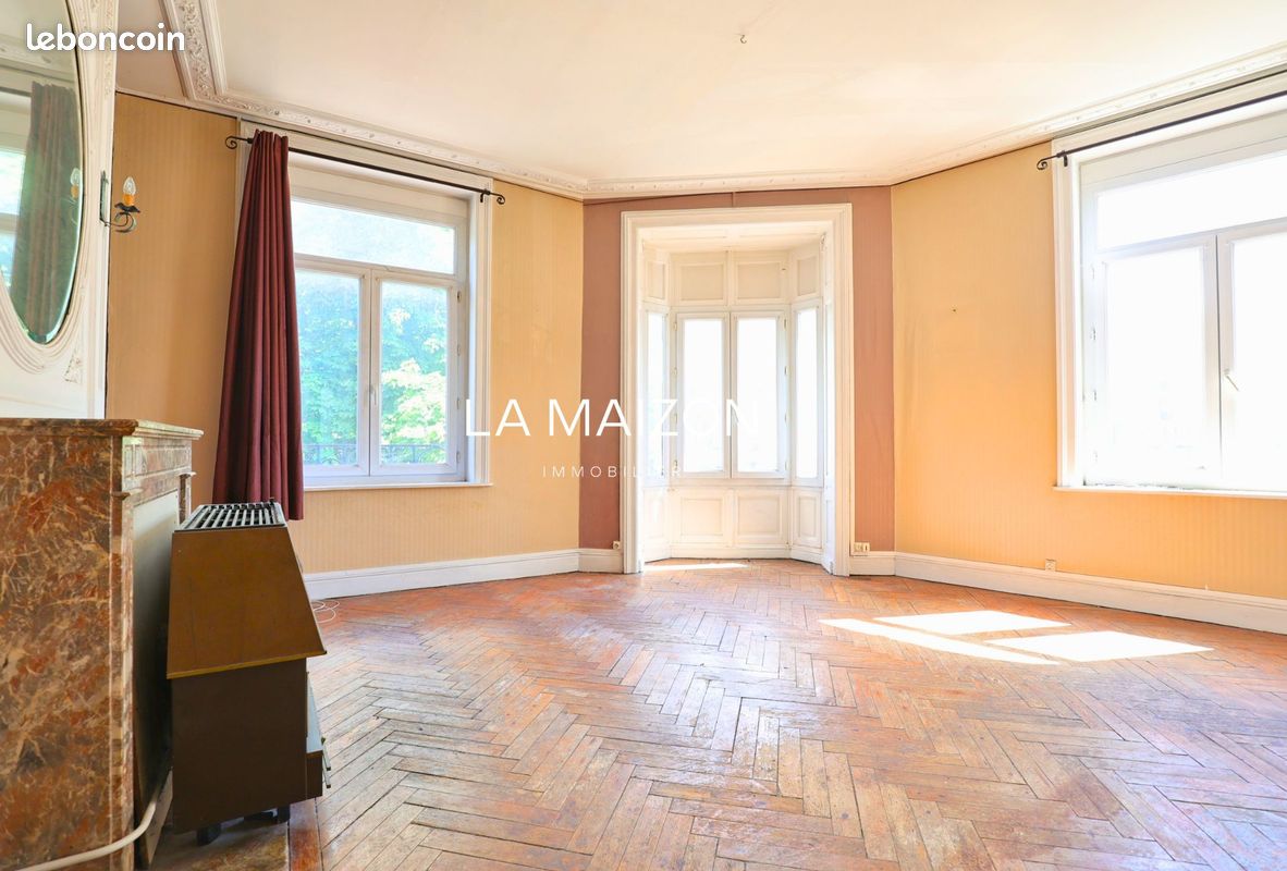 Appartement 4 pièces 83 m² · à Lille · 83 m² · 299 000 €