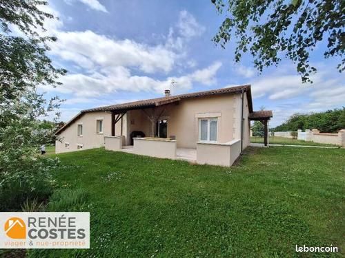 Maison 5 pièces 159 m² · à Montbron · 159 m² · 149 075 €