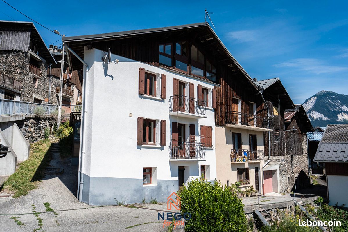 Maison 7 pièces 120 m² · à Bozel · 120 m² · 420 000 €