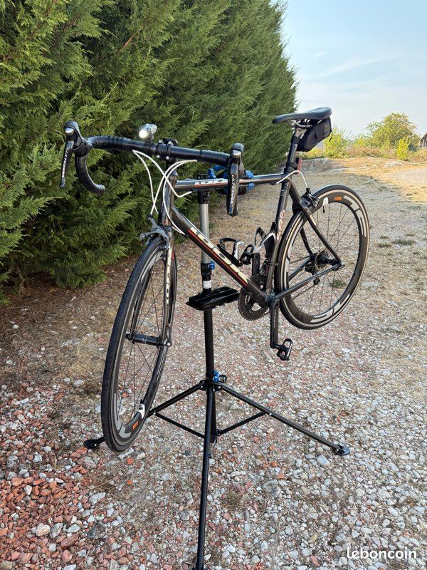Vélo de courses Look 585 Carbon HM (image 2)