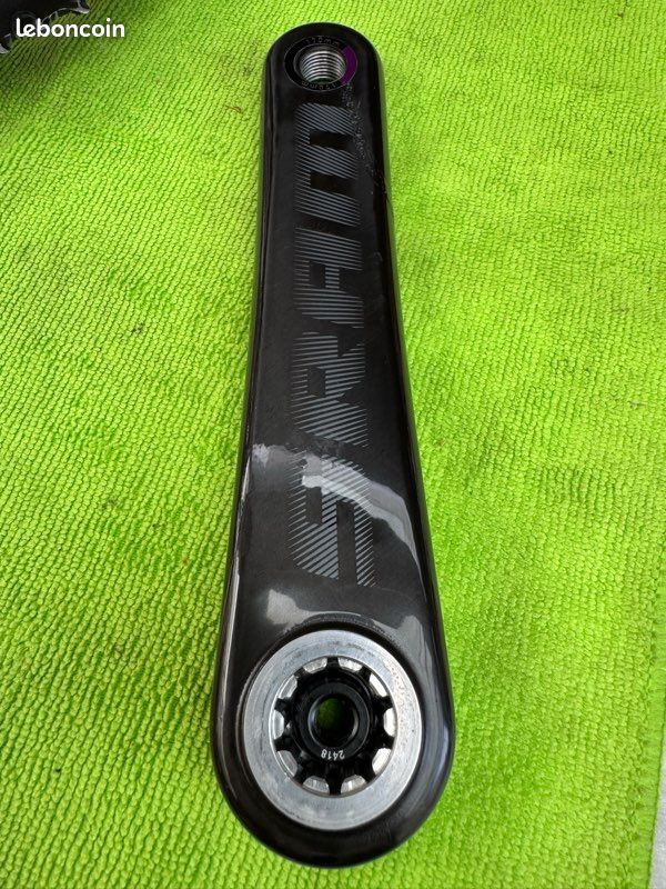 PLATEAU SHIMANO ULTEGRA 39 DENTS POUR 3 X 10 VITESSES