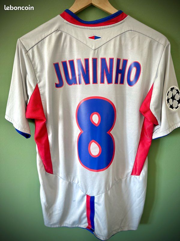 Maillot Third de l'Olympique Lyonnais saison 2004/2005