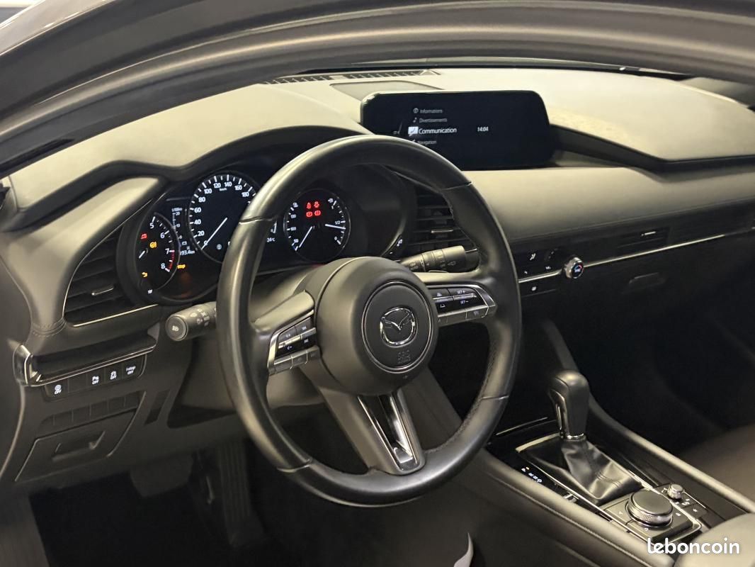 Mazda 3 2.0 e-Skyactiv-X Mild-Hybrid (image 8)