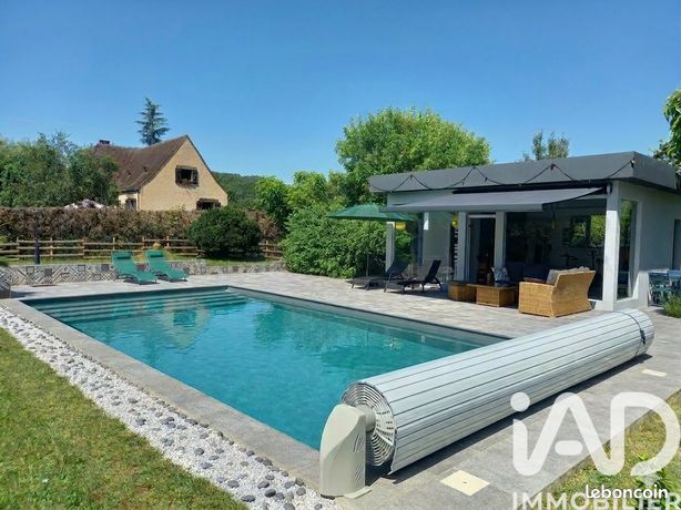Maison 8 pièces 159 m²