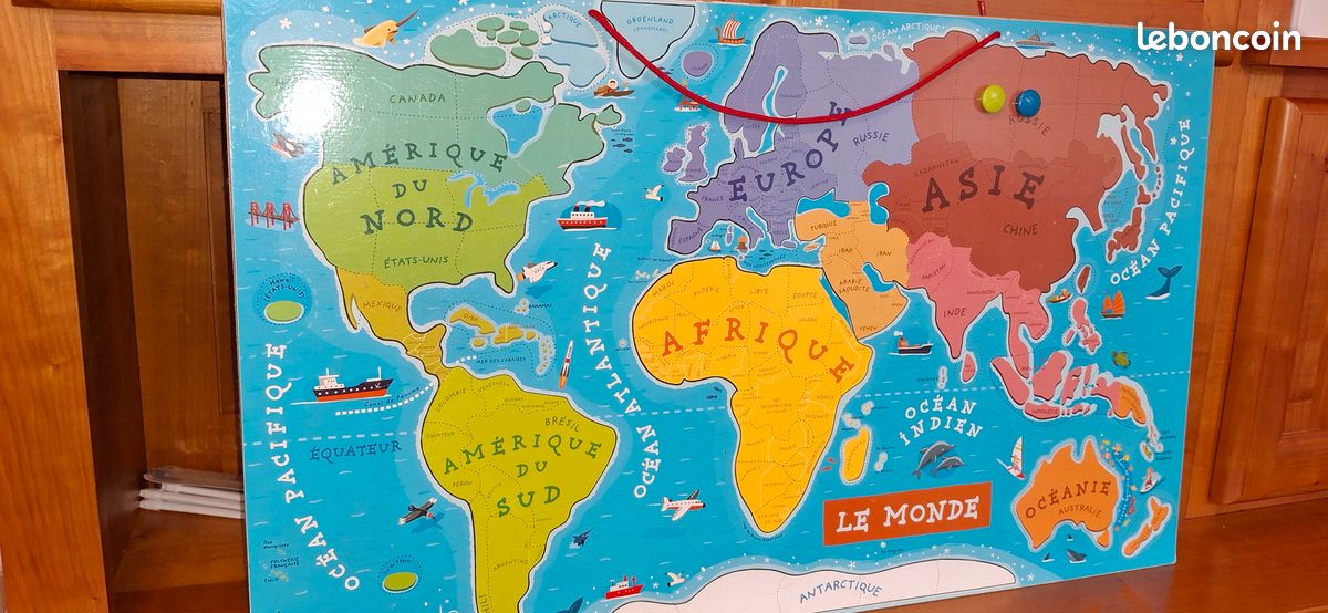 Tableau magnétique monde 77 X 47 cms (image 4)