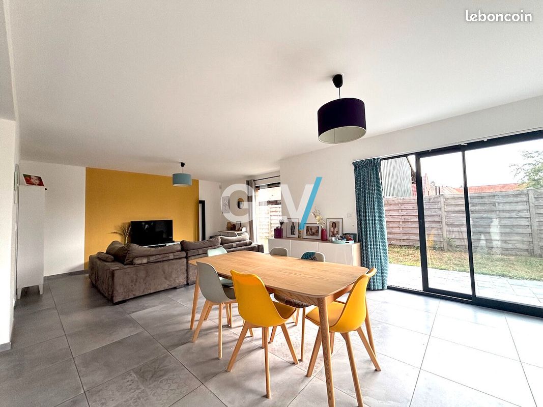 Maison 5 pièces 138 m² · à Templeuve-en-Pévèle · 138 m² · 585 000 €