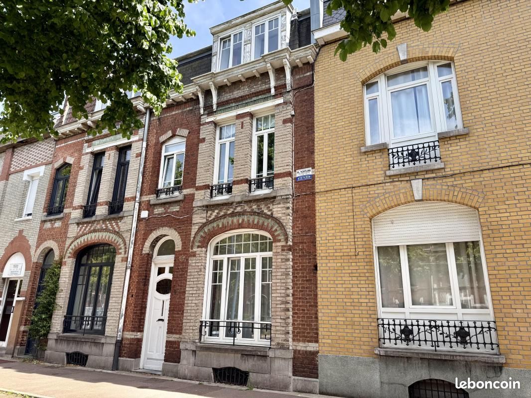 Maison 5 pièces 120 m² · à Tourcoing · 120 m² · 250 000 €