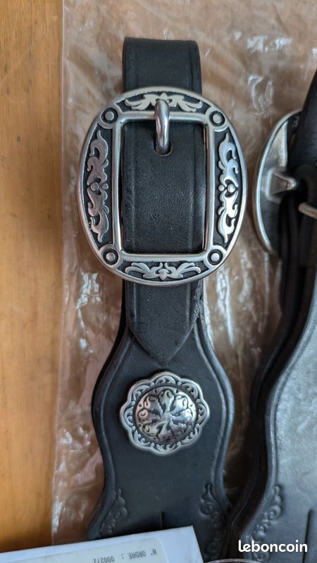 Ceinture Western en Cuir Pleine Fleur en livraison gratuite | Économisez 30% sur votre commande