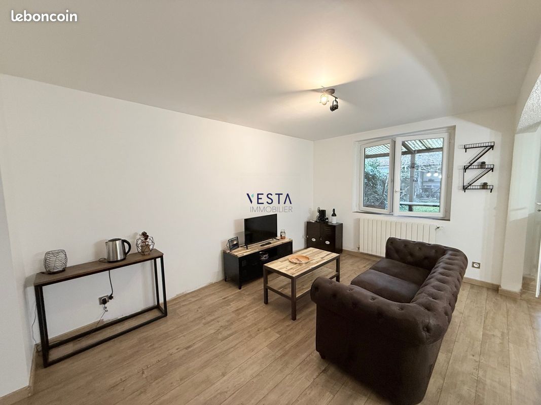 Appartement 2 pièces 76 m² · à Aussonne · 76 m² · 900 €/mois