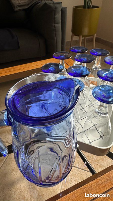 Lot de verres à pied + carafe en verre (détails bleus) (image 6)