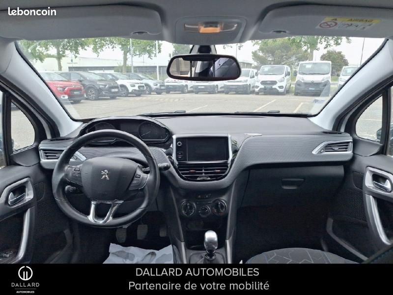 Peugeot 2008 1.2 PureTech 130ch E6.c Style S&S (image 8)