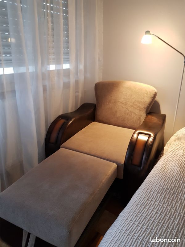 Fauteuil convertible (image 1)