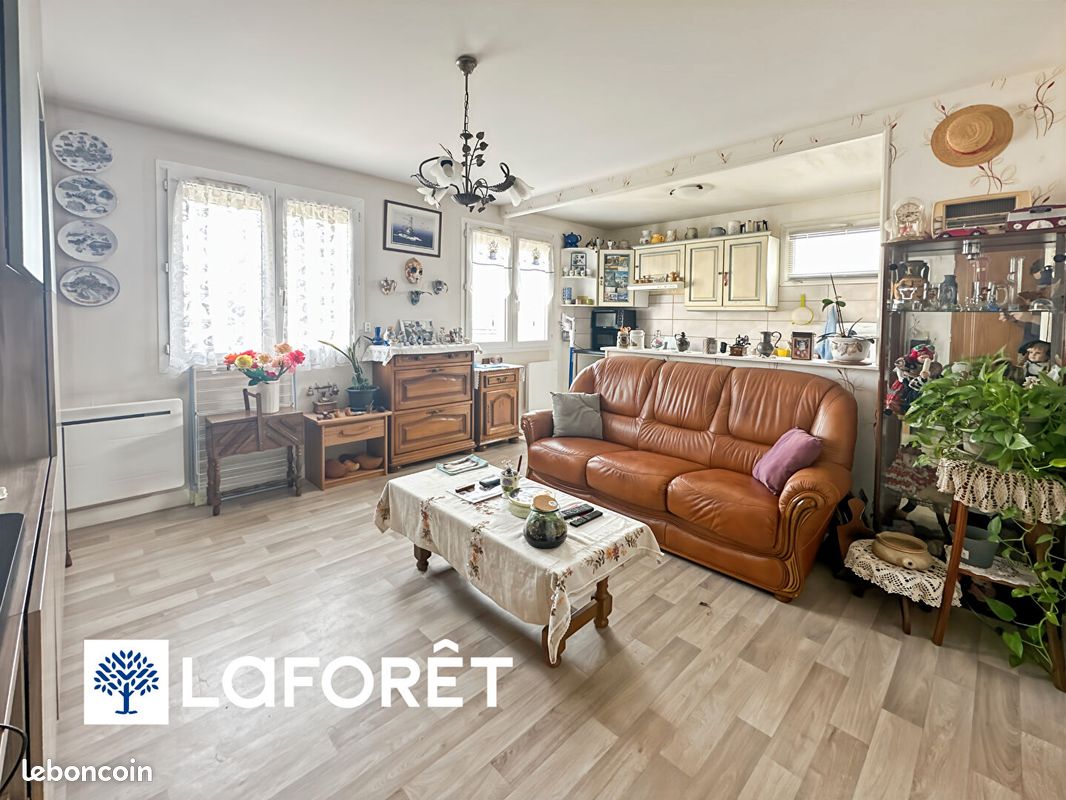 Appartement 2 pièces 33 m² · à Viry-Châtillon · 33 m² · 115 560 €