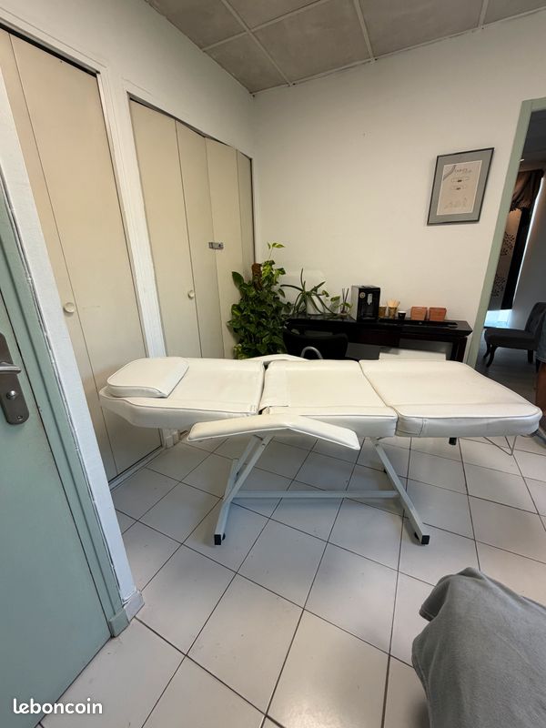Table de soins (image 1)