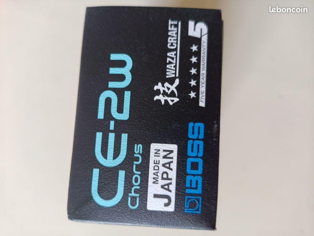 Boss CE-2W (image 6)