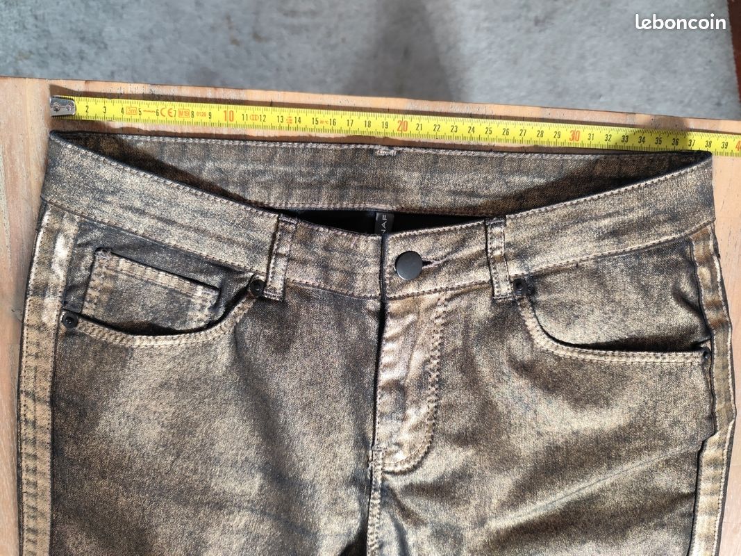 Pantalon skinny noir doré cuivré - Naf Naf Taille 38 (Dimensions en photos) (image 14)