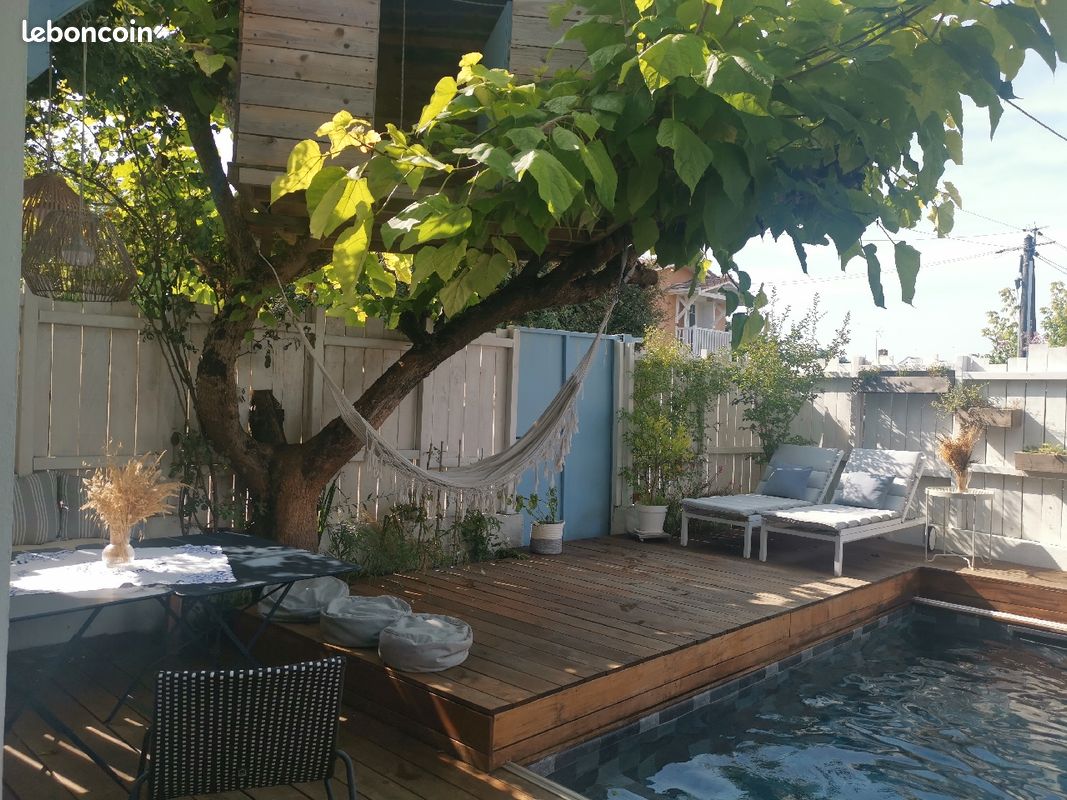 Maison atypique côté bassin (image 9)