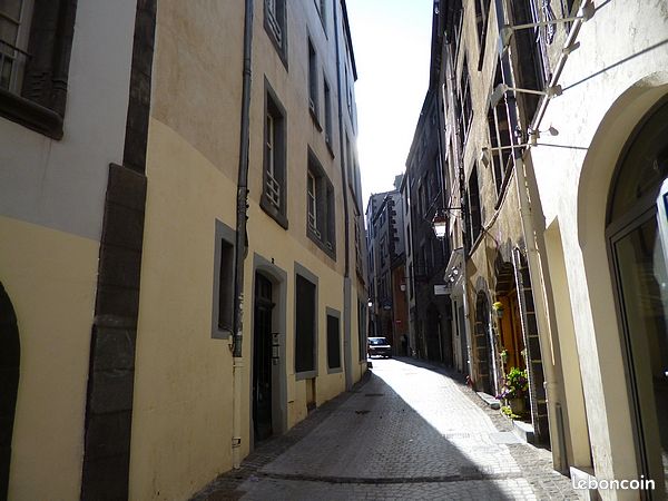 Appartement 1 pièce 32 m² · à Clermont-Ferrand · 32 m² · 505 €